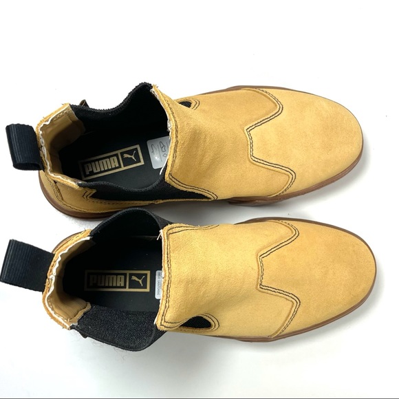 Puma Mayze Chelsea Suede Boot Women’s Size 8 Platform Gum Sole Wheat. - Picture 7 of 10